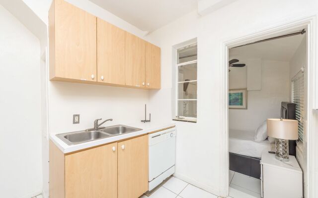L'Etoile Apartments Part of the Oasis Casita Collection