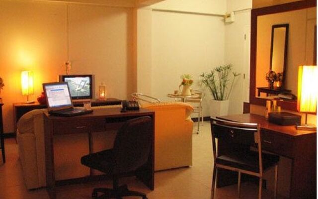 The Room Resort Apartment