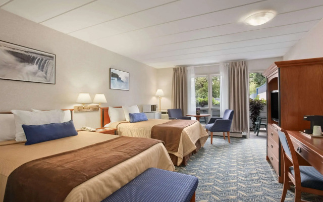 Travelodge by Wyndham Stony Plain