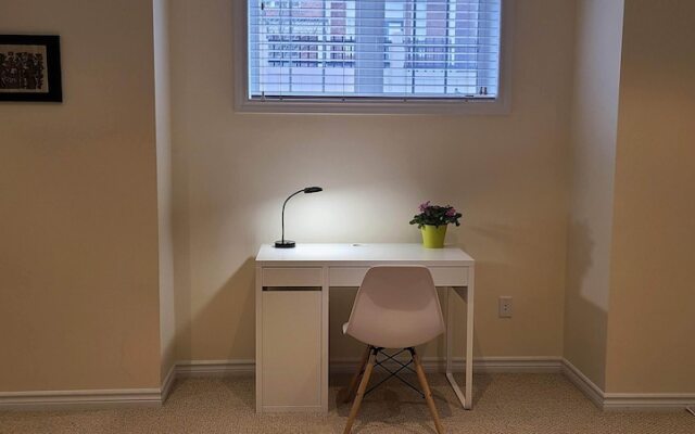 2 Bdrm, Kitchen, Laundry, Weekly - Monthly Discount