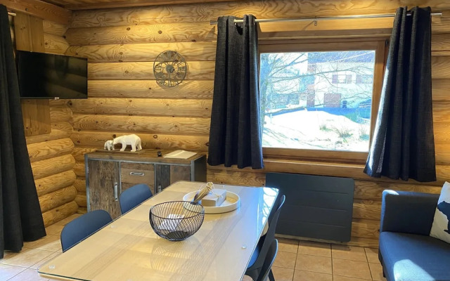 L'ours Blanc Chalet en Rondins