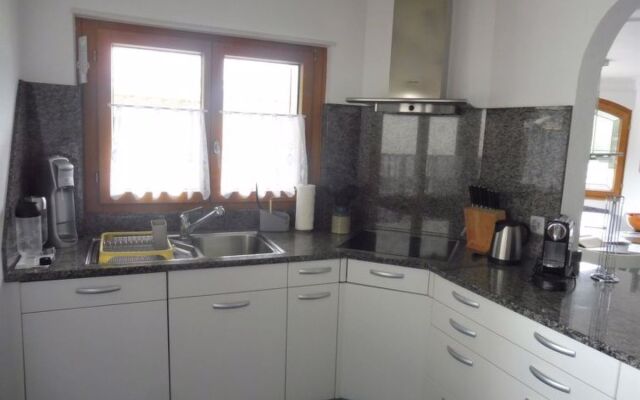 Apartment Theresli Saas-Almagell