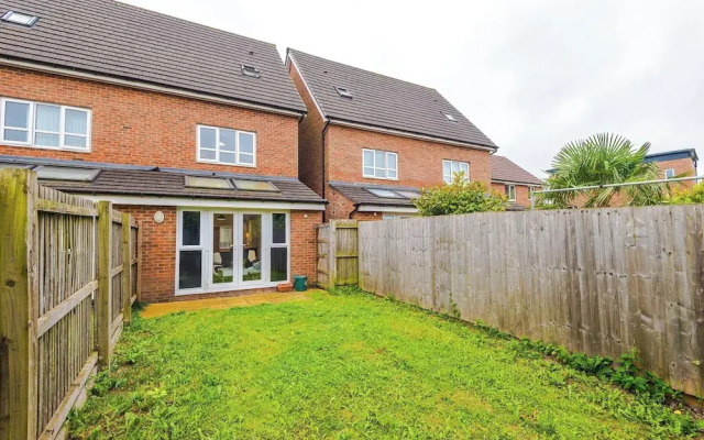 3br-walktocitycentre-garden-freeparking