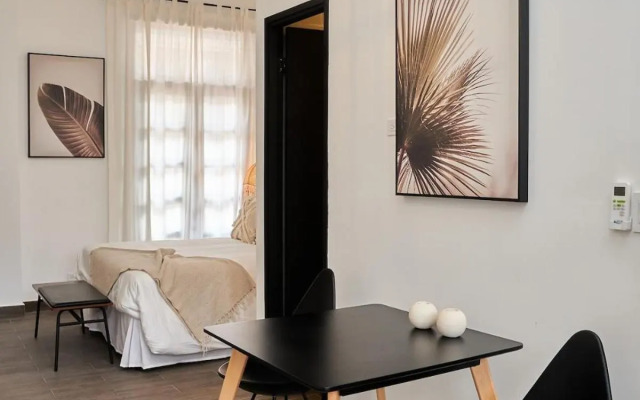 AmazINN Places Rooftop and Design Pool III