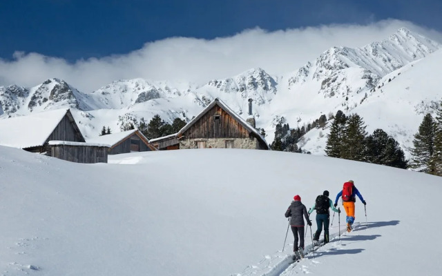 Lavish Chalet With Sauna Near Ski-slope