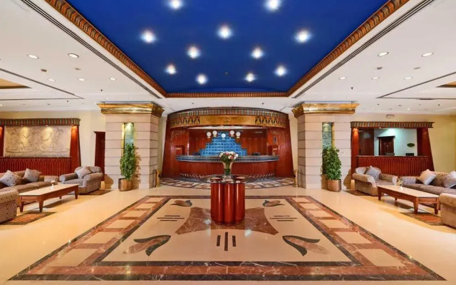 Golden Tulip Zoser Pyramids Hotel