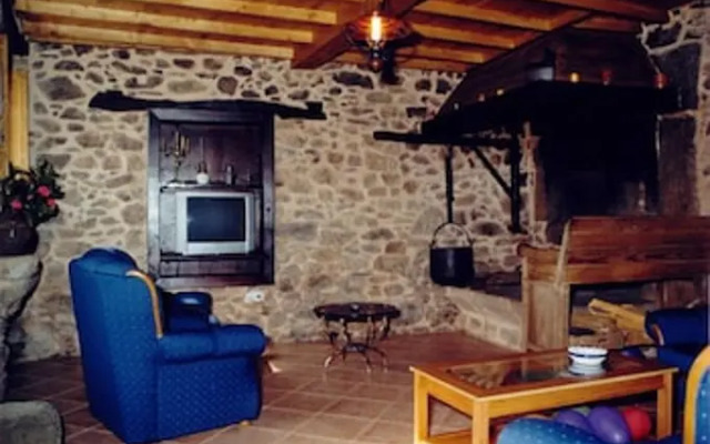 Casa Os Carballás