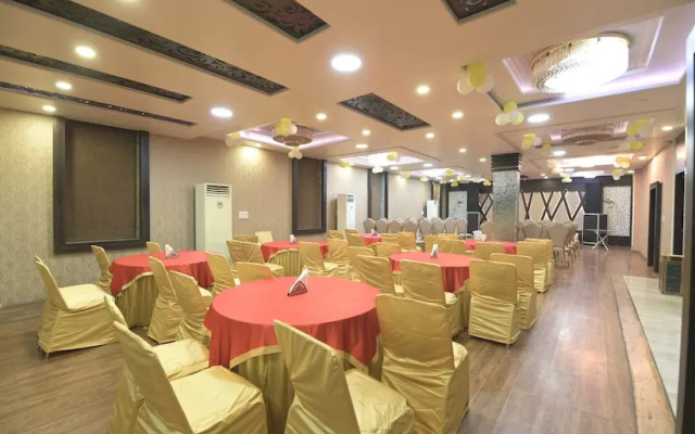 Hotel Grand Majestic