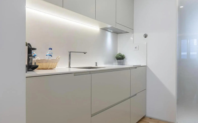 Carmo Hideout at Chiado by Innkeeper