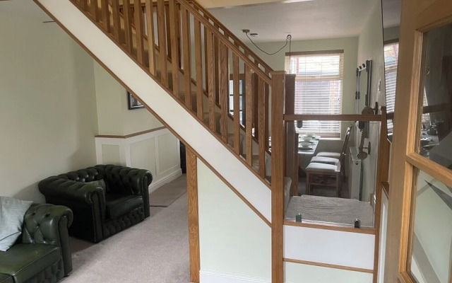 Impeccable 3-bed House in York