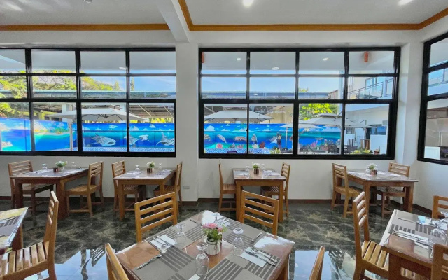 Ocean Star Hotel