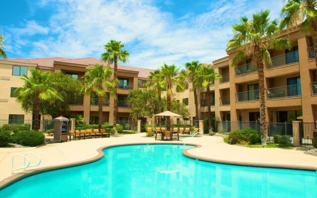 Courtyard Palm Desert