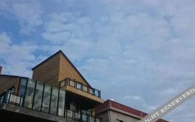 Wuyou Tongjin Mountain Inn