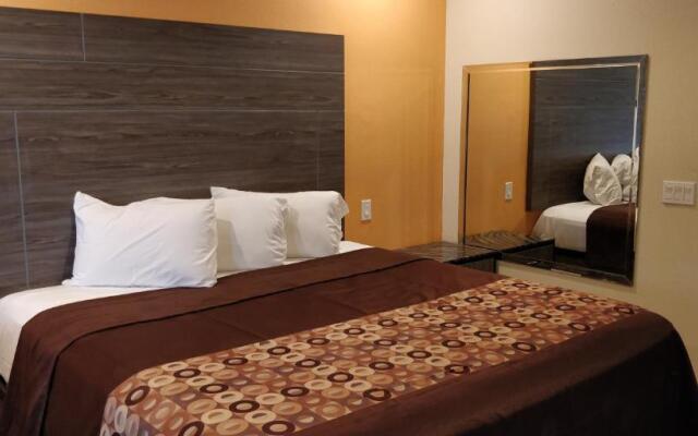 Regency Inn And Suites Galena