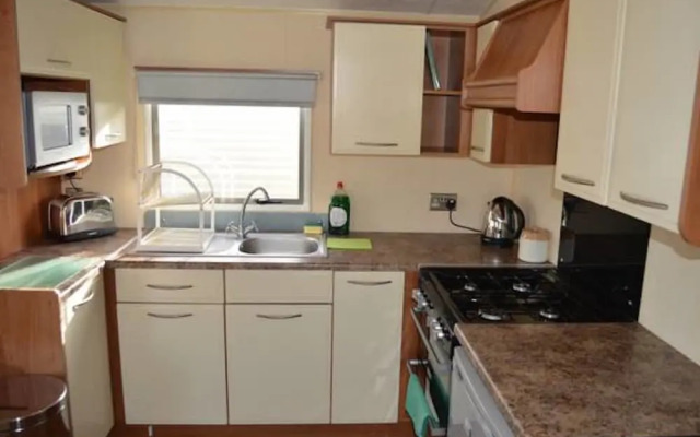 Luxury 3 Bed Caravan Lakes - Haven Site