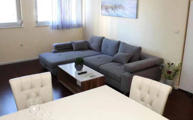 Apartment MEL II