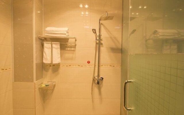LV QI Hotel
