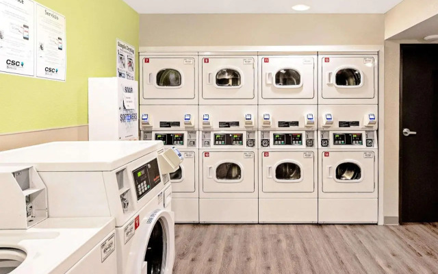 WoodSpring Suites Reno Sparks