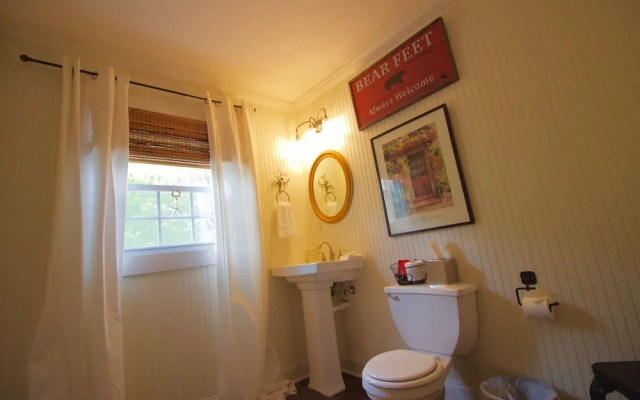 The River House at Chimney Rock