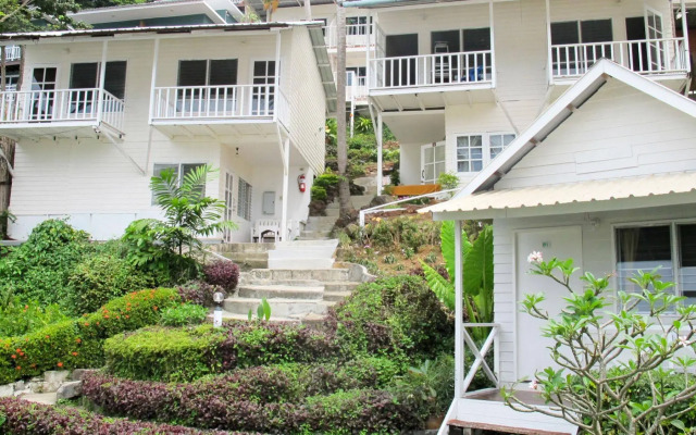 Phi Phi Uphill Cottage