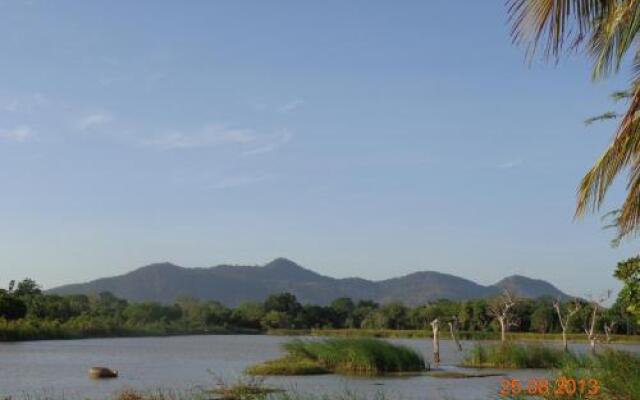 Goyagala Lake Resort