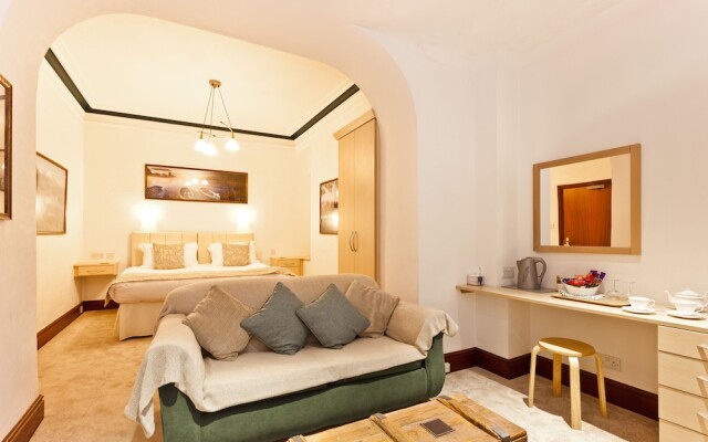 The Glen Guest House
