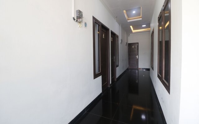 RedDoorz @ Limo Depok