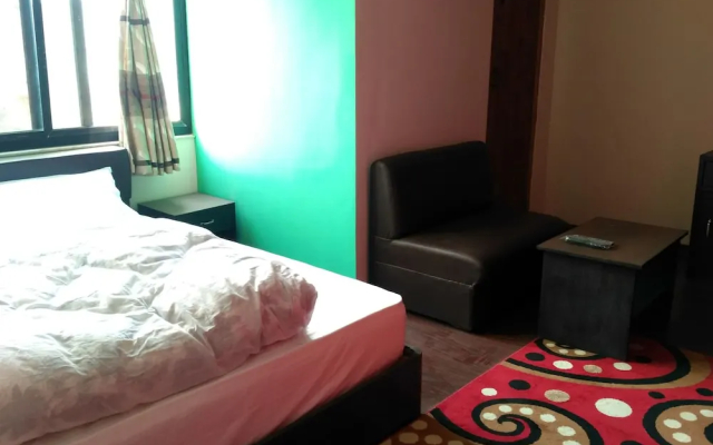 Hotel Om
