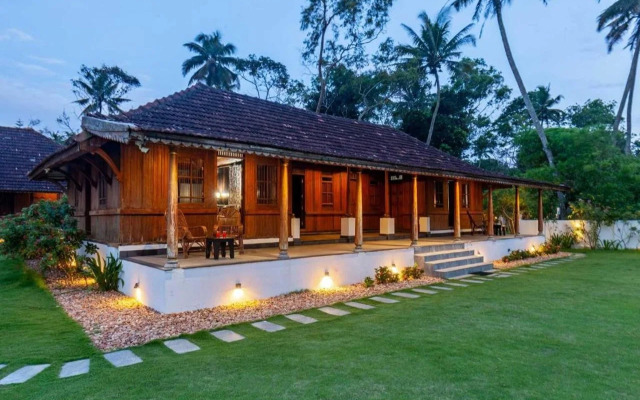 Deshadan's Tarangi Beach Villas,Marari