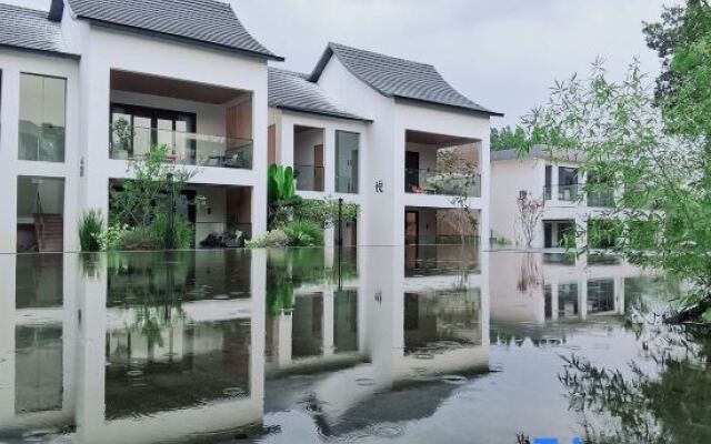 Zhuoyue Health Hot Spring Homestay