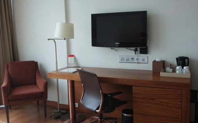 Sacha's Hotel UNO & UNO Express