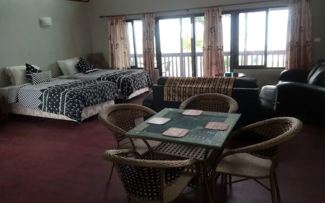 Shalini Garden Hotel & Apartment