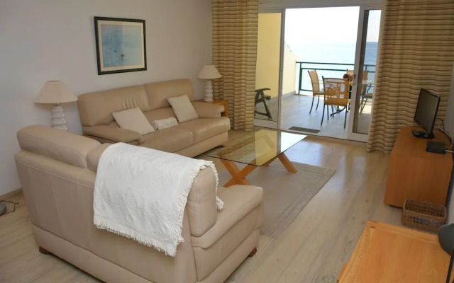 Atlantic view 1 - Apartment with ocean view & pool