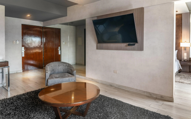 Ramada Plaza by Wyndham Tucuman