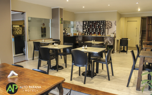 Alto Parana Hotel