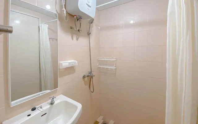 1Br With Pool View At Parahyangan Residence Apartment