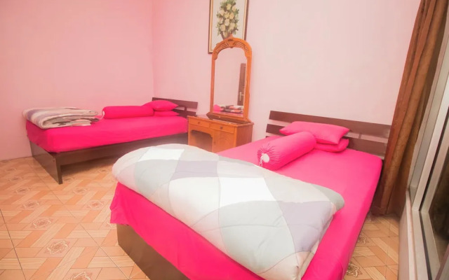 Villa Matahari Tawangmangu powered by Cocotel