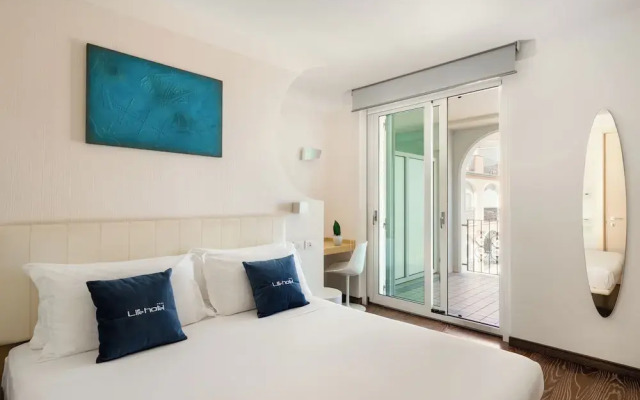 Life Hotel Seaview & Spa