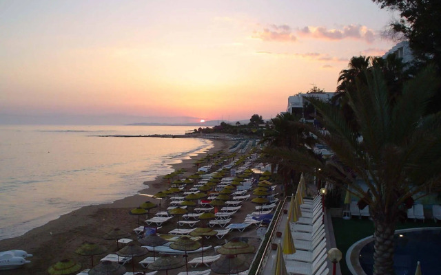 Rubi Hotel