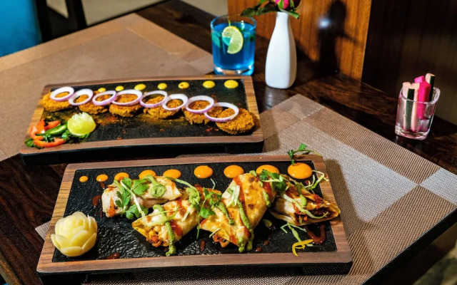 Shreeji Mahal by Serenity Horizon P Ltd