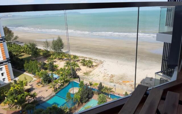 OmbakTimurbay Seafront Residence