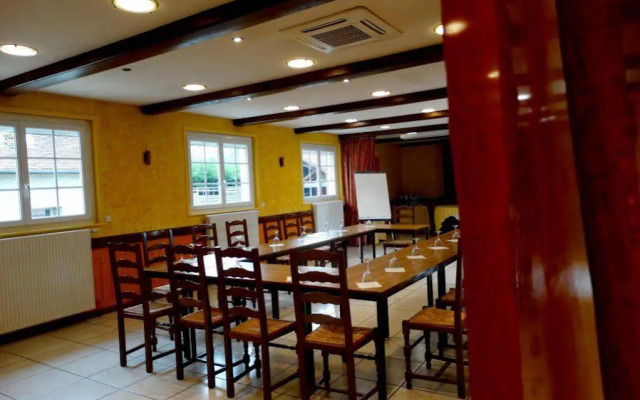 Hôtel Restaurant Le relais de la Sans Fond