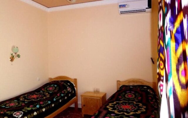 Guest House Orzu