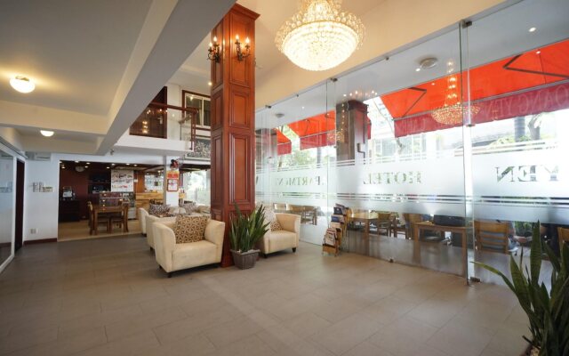 Hoang Yen Hotel - Phu My Hung