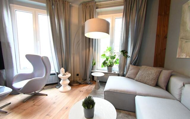 Cheap Luxury Stay From 50 Pppn