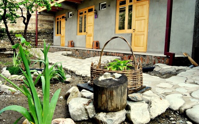 GH Sanapiro