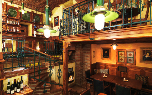 Hotel Julian