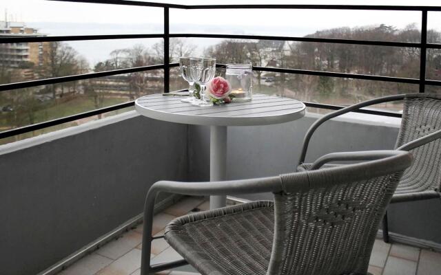 Sea View Apartment in Glücksburg with Balcony near Sea Beach
