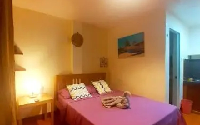 MIKI's Guest House
