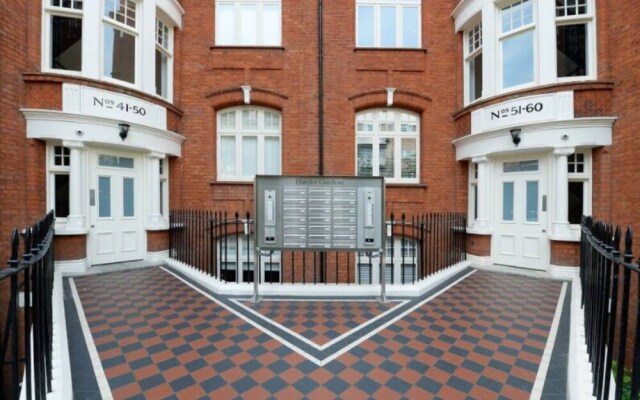 Luxurious 3 Double Bedroom Apartment Hammersmith